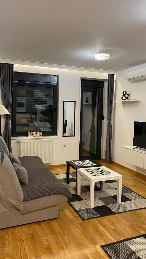 Family Home Nis , Free Parking מראה חיצוני תמונה