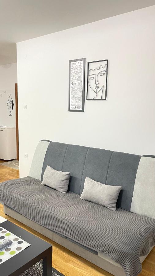 Family Home Nis , Free Parking מראה חיצוני תמונה